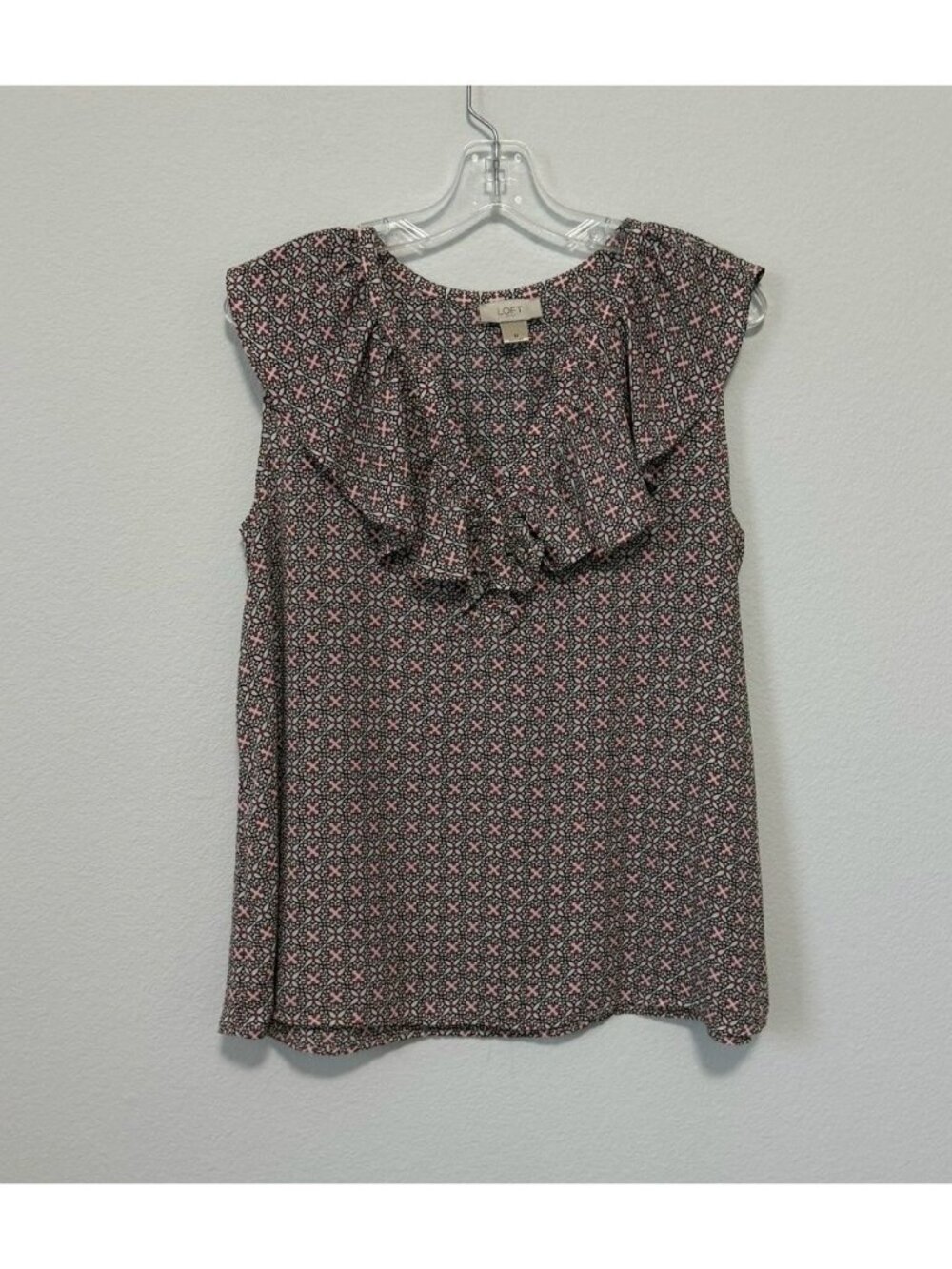LOFT Sleeveless Ruffled V-Neck Multicolor Geo Career Blouse Women's Size M